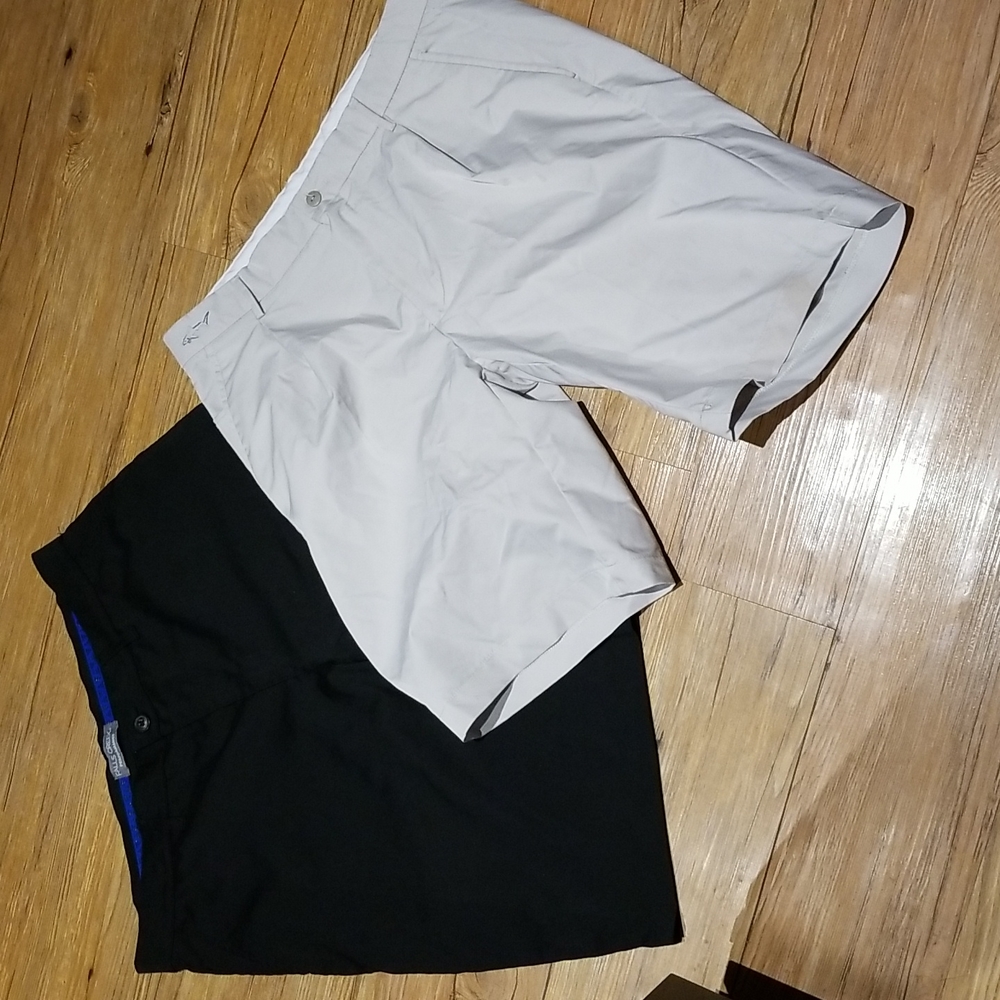 Bundle of golf shorts Greg Norman & Falls Creek Performance like new sz 36 - Picture 1 of 8